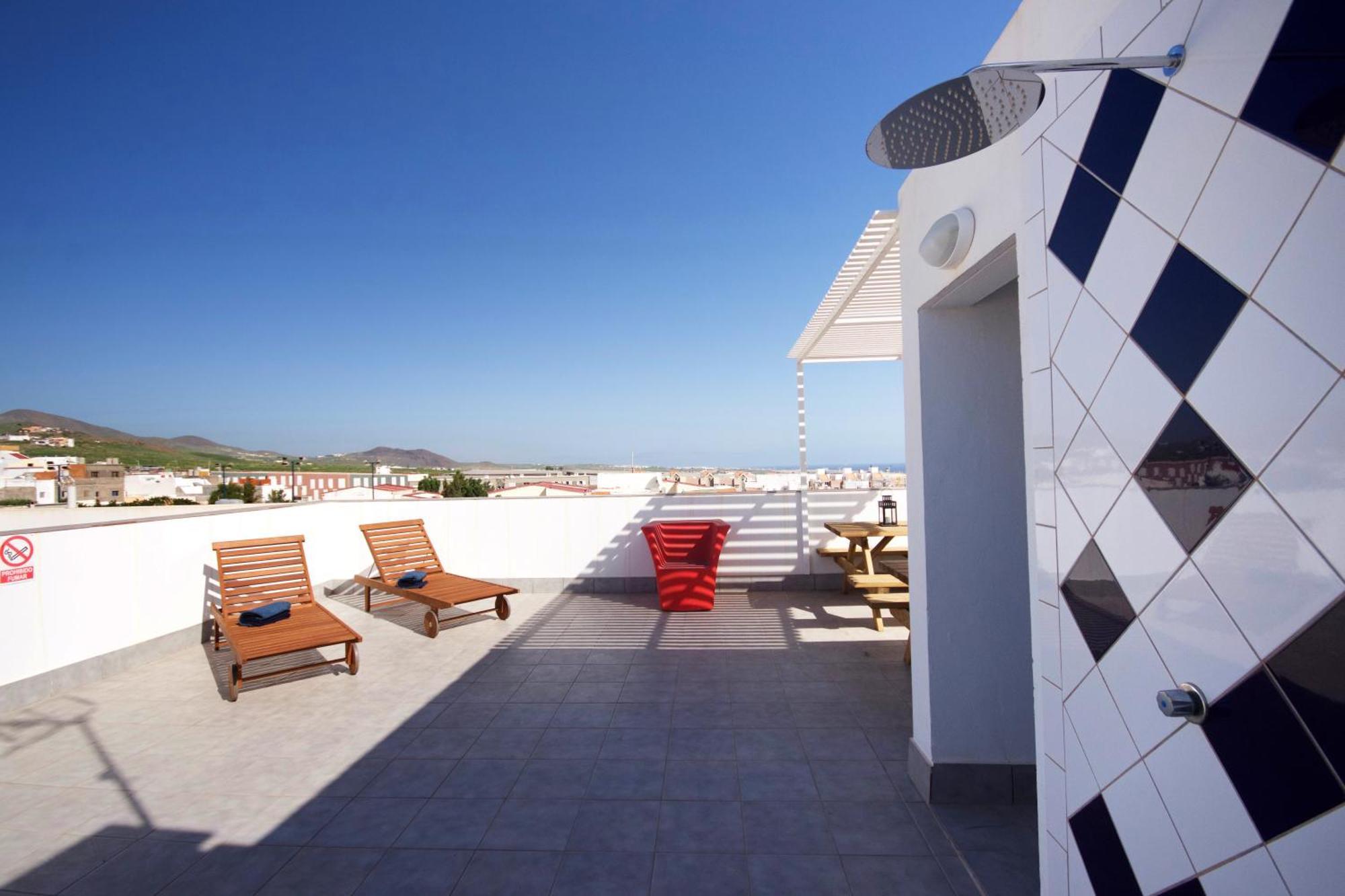 Apartamentos A 10 Minutos Del Aeropuerto Carrizal 외부 사진