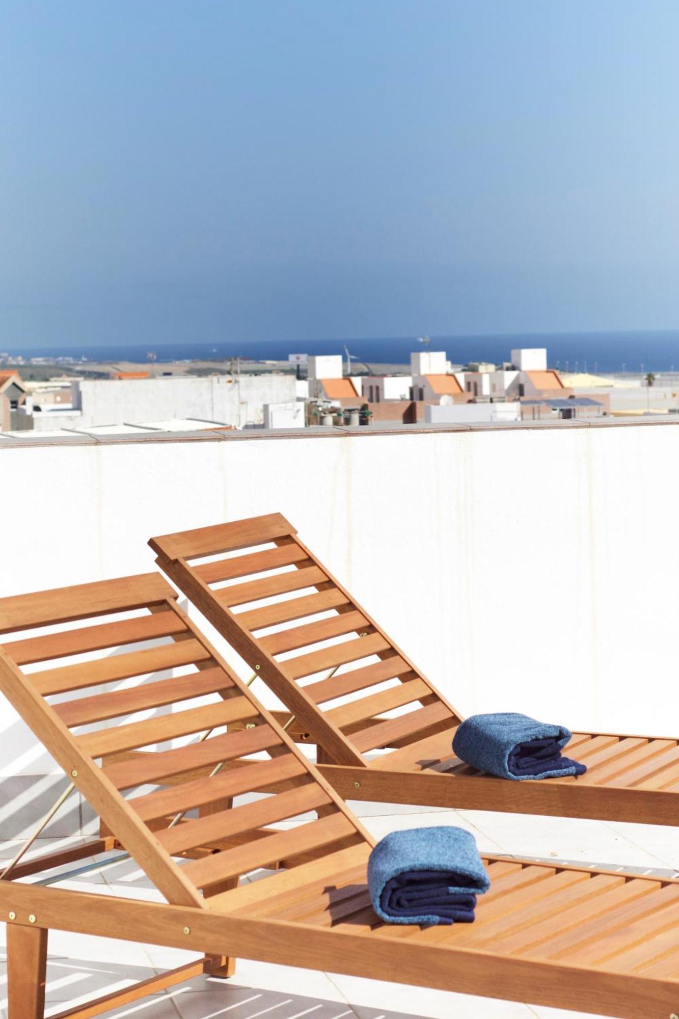 Apartamentos A 10 Minutos Del Aeropuerto Carrizal 외부 사진