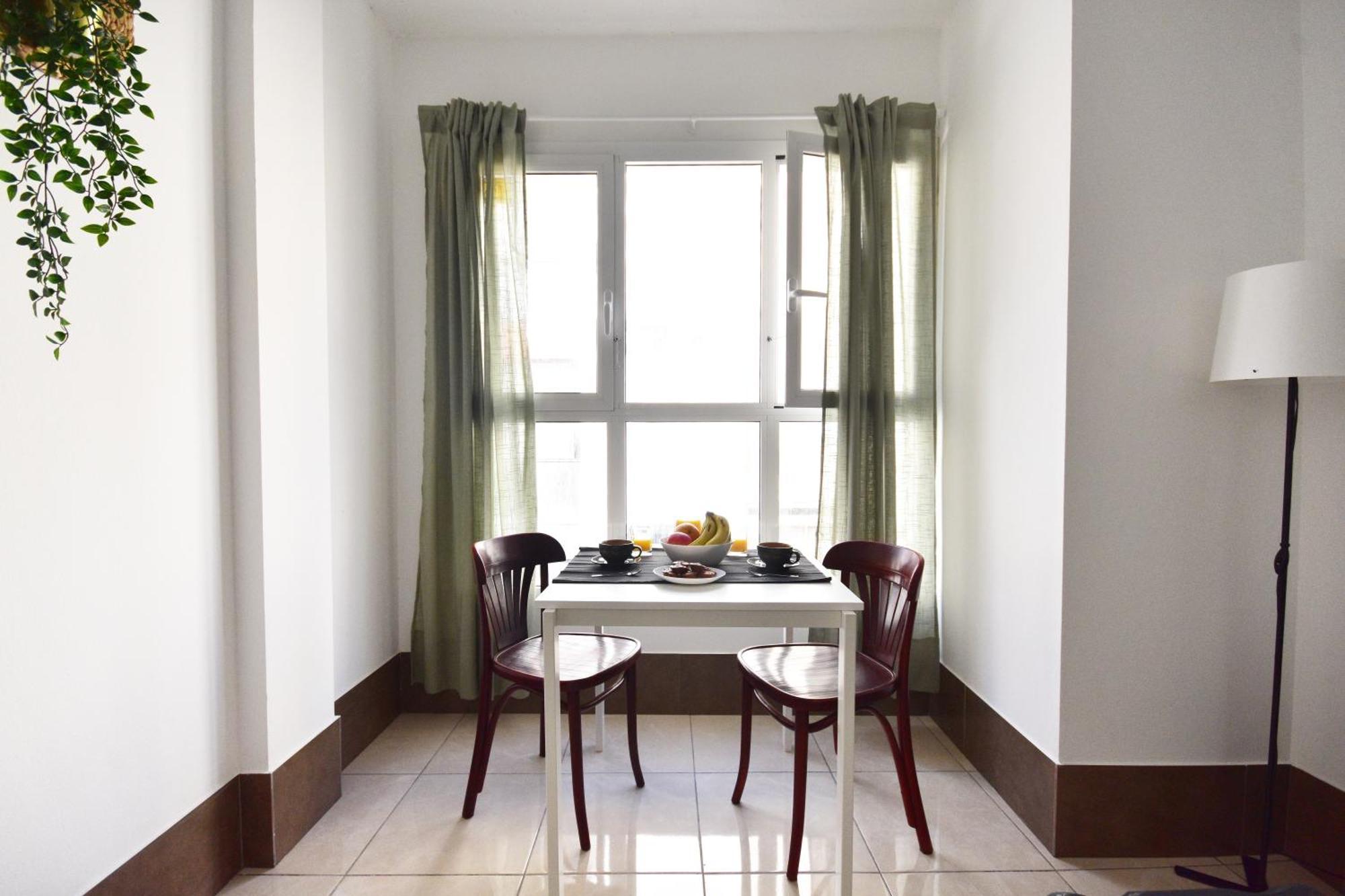 Apartamentos A 10 Minutos Del Aeropuerto Carrizal 객실 사진